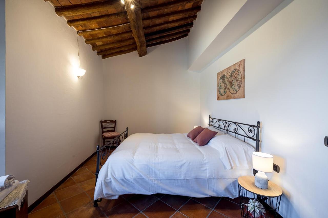 Tognazzi Casa Vacanze - Casa Vico Zambra エクステリア 写真