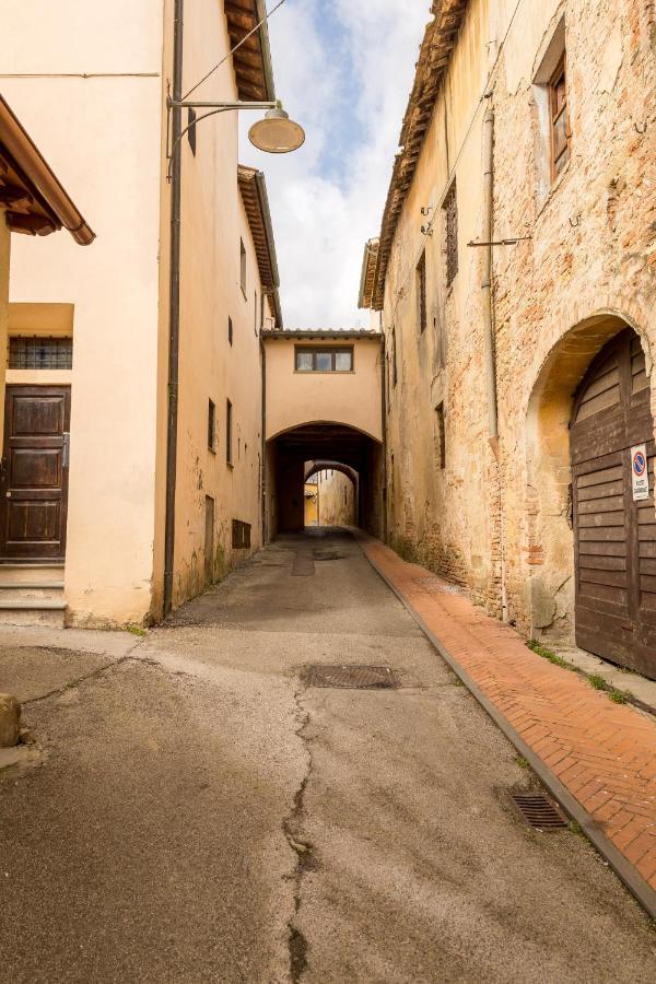Tognazzi Casa Vacanze - Casa Vico Zambra エクステリア 写真